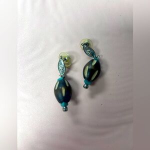 Wooden earring with real accents